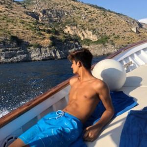 Meet your Posher, Kyle